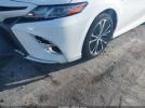 Toyota Camry Se Image 16