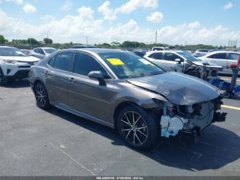  Salvage Toyota Camry