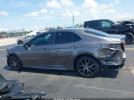 Toyota Camry Se Image 11