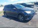 Toyota RAV4 Le Image 1