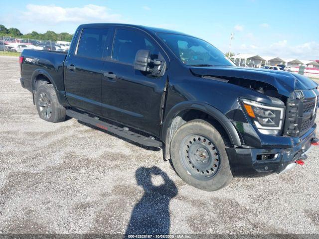  Salvage Nissan Titan