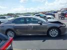 Toyota Camry Le Image 7