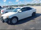 Toyota Camry Le Image 3