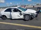 Toyota Camry Le Image 13