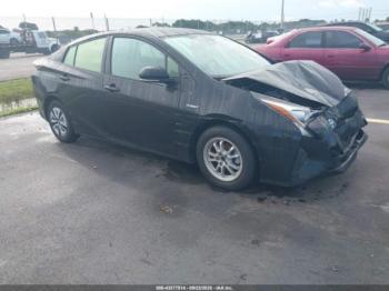  Salvage Toyota Prius