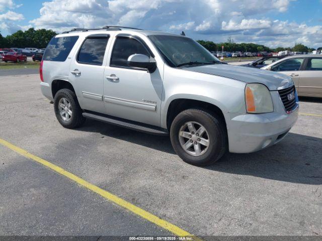  Salvage GMC Yukon