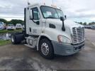 Freightliner Cascadia 113 Image 1