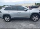 Toyota RAV4 Xle Image 12