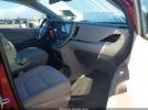 Toyota Sienna L Image 3