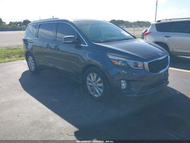  Salvage Kia Sedona