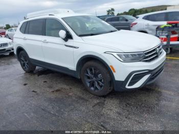  Salvage Volkswagen Tiguan