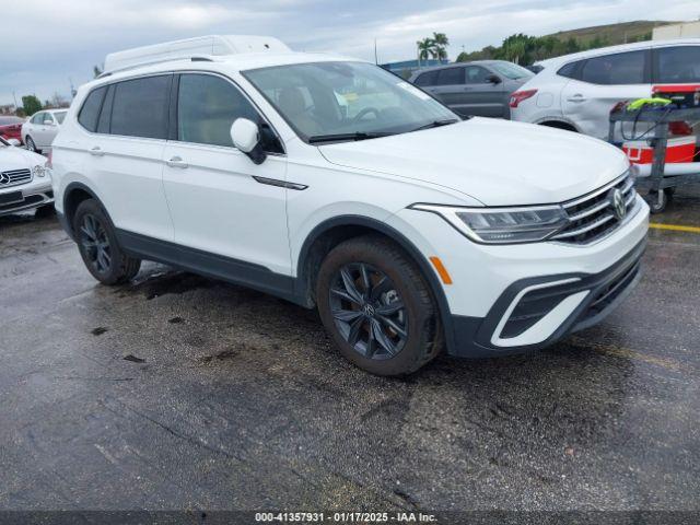  Salvage Volkswagen Tiguan