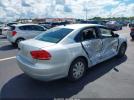 Volkswagen Passat 2.5l S Image 6