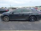 Toyota Camry Se Image 11