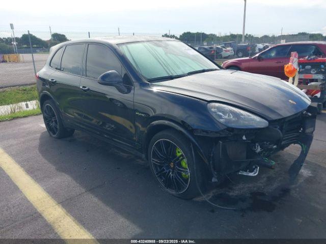  Salvage Porsche Cayenne E-hybrid