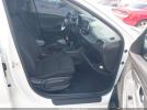 Hyundai ELANTRA Image 14
