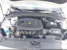 Hyundai ELANTRA Image 3