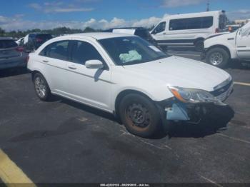 Salvage Chrysler 200