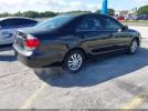 Toyota Camry Le Image 10