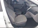 Hyundai ACCENT Se Image 6