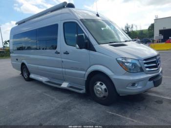  Salvage Mercedes-Benz Sprinter 3500