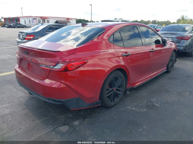 Toyota Camry Se Image 6