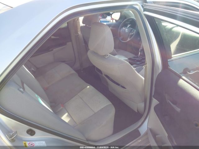 Toyota Camry L Image 13