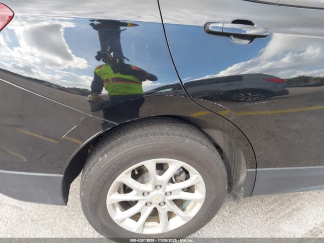 Chevrolet Equinox Awd 1fl Image 2