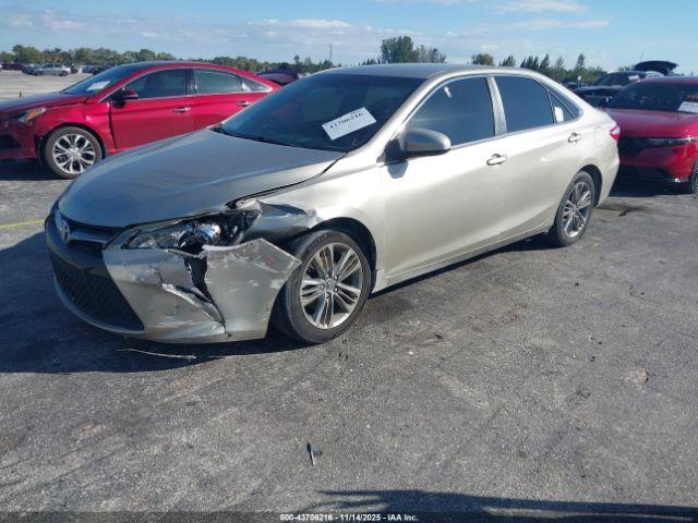 Toyota Camry Se Image 5