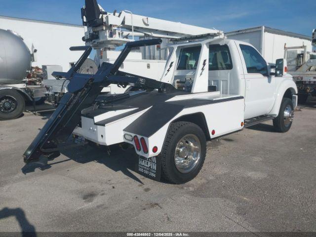 Ford F-550 Xl Image 7