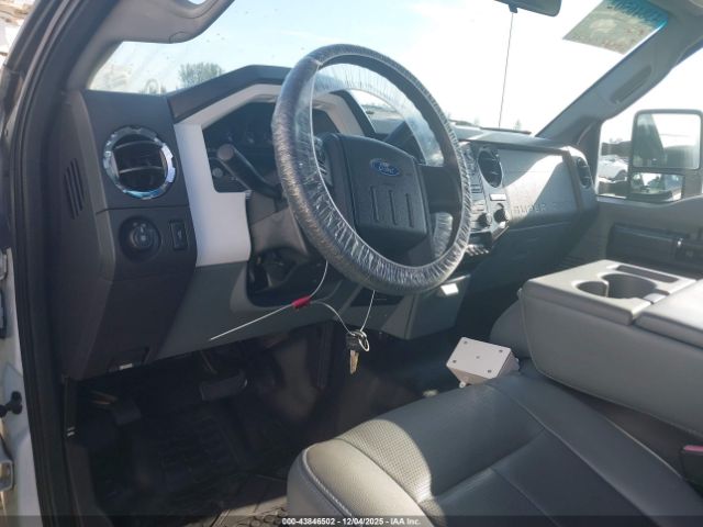 Ford F-550 Xl Image 17