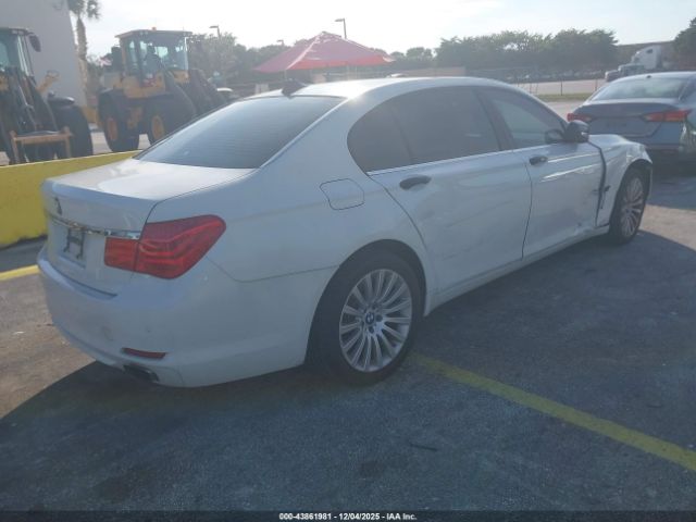 BMW 7 Series Image 11