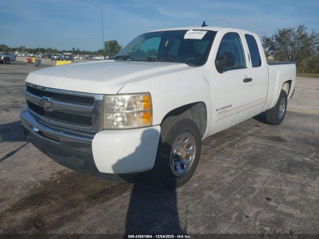 Chevrolet Silverado 1500 Lt Image 2