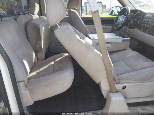 Chevrolet Silverado 1500 Lt Image 7