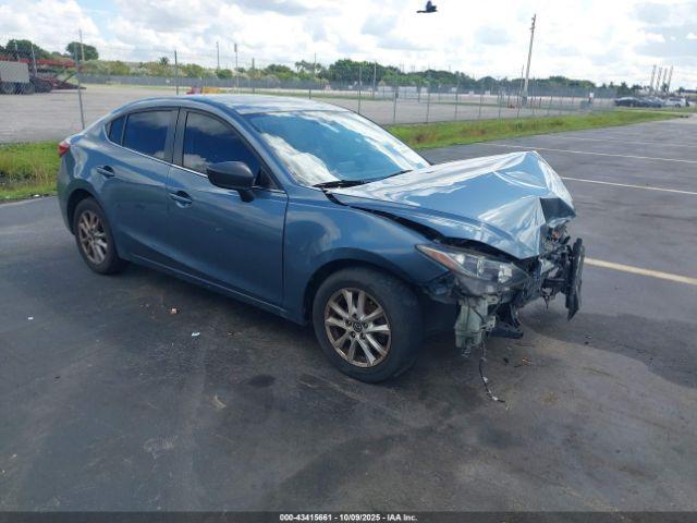  Salvage Mazda Mazda3