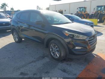  Salvage Hyundai TUCSON