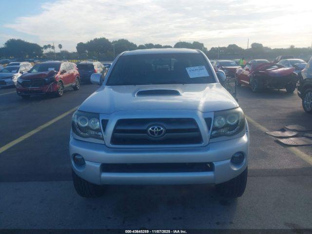 Toyota Tacoma Base V6 Image 7