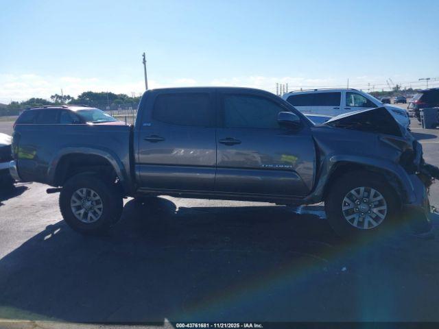 Toyota Tacoma Sr5 V6 Image 7