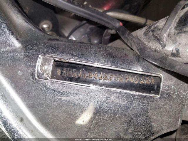 Harley-Davidson Flhx Image 7