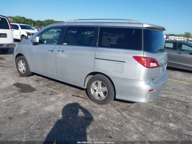 Nissan Quest Image 4