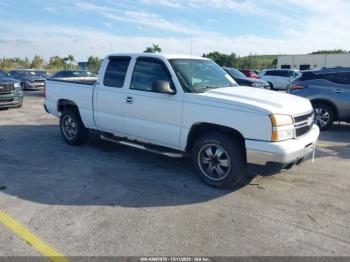  Salvage Chevrolet Silverado 1500