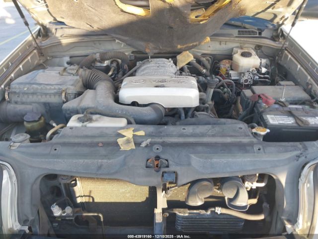 Toyota 4Runner Sr5 V8 Image 2