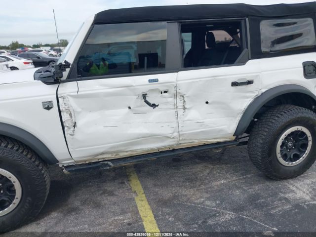 Ford Bronco Black Diamond Image 2