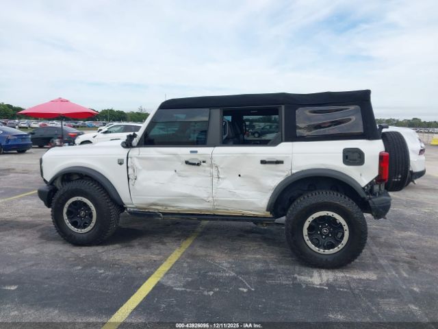 Ford Bronco Black Diamond Image 12