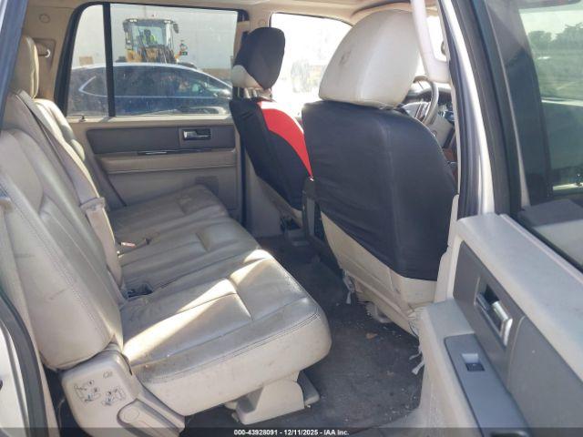 Ford Expedition Xlt Image 4