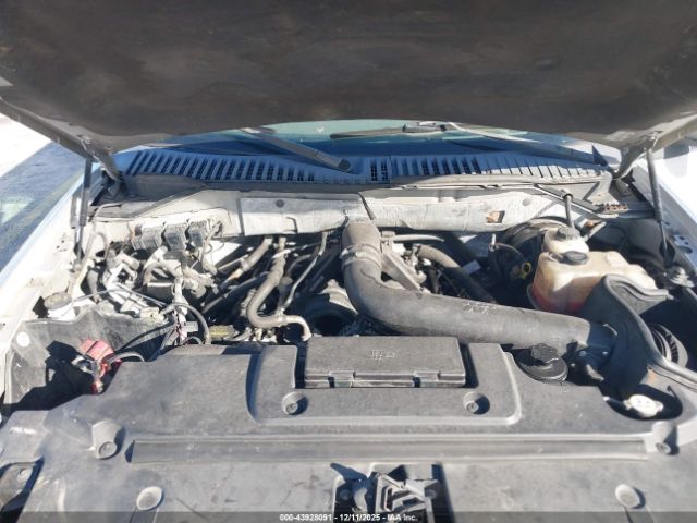 Ford Expedition Xlt Image 13