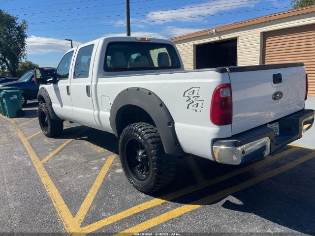 Ford F-350 Xl Image 6