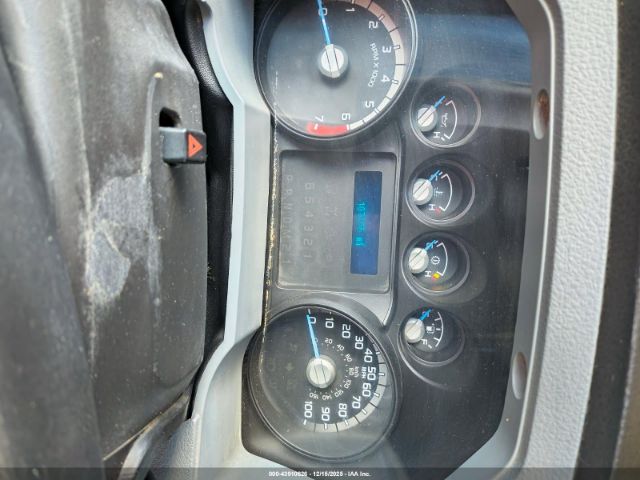 Ford F-350 Xl Image 13