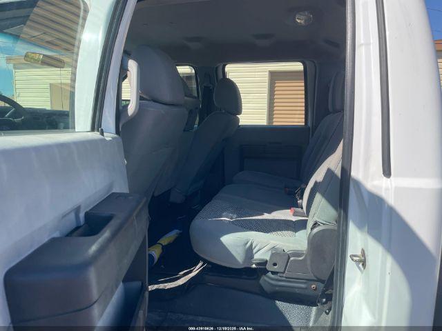 Ford F-350 Xl Image 10