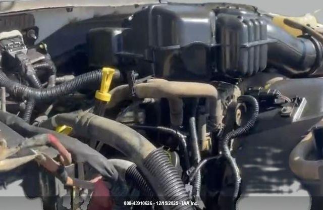 Ford F-350 Xl Image 11